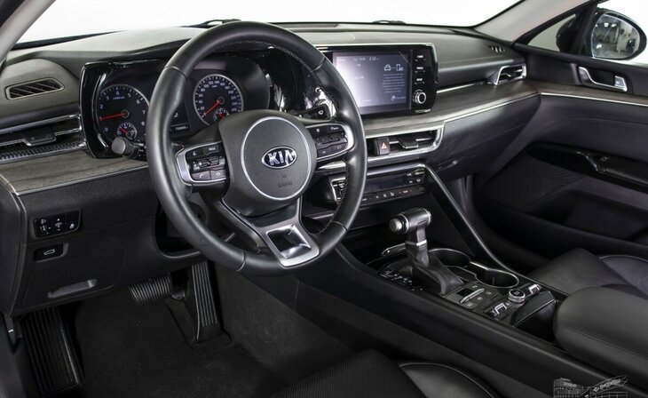 Kia K5 - Фото 9