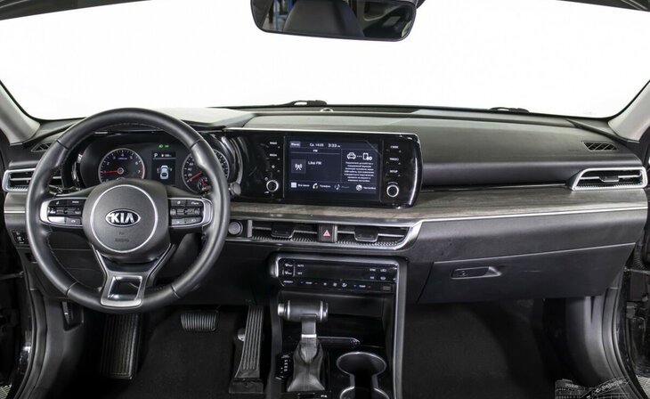 Kia K5 - Фото 8