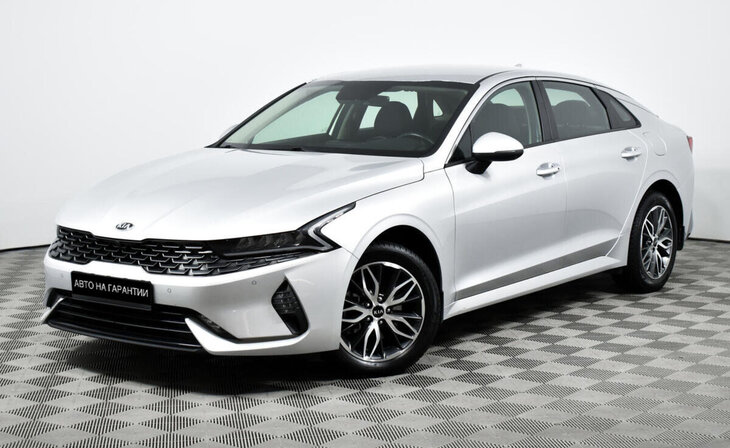 Kia K5 - Фото 0
