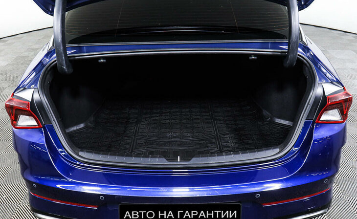 Kia K5 - Фото 18