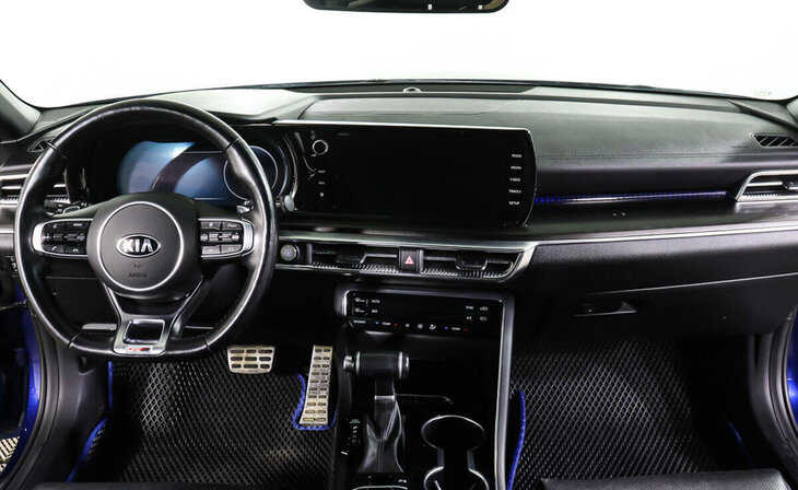 Kia K5 - Фото 8
