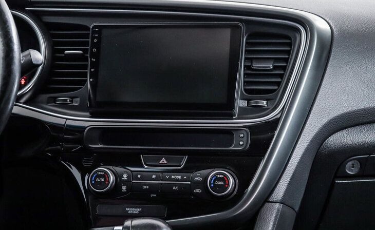 Kia Optima - Фото 9