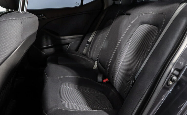 Kia Optima - Фото 8