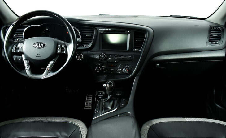 Kia Optima - Фото 8