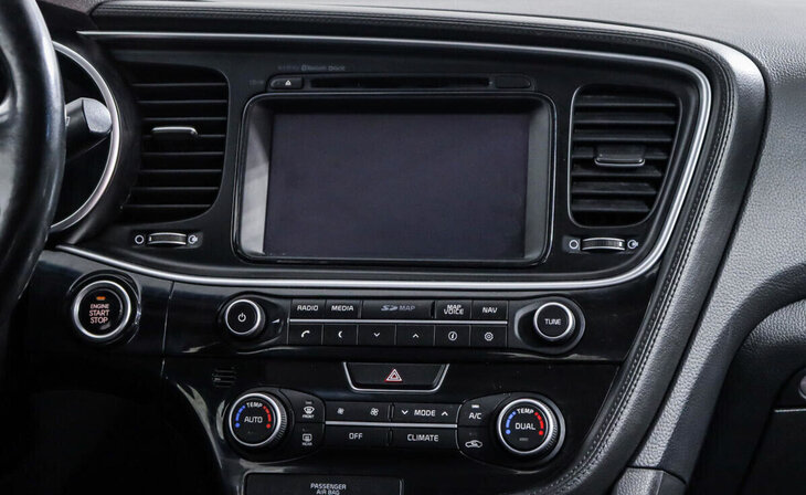 Kia Optima - Фото 9