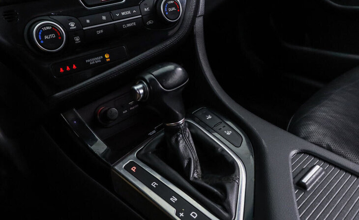 Kia Optima - Фото 11