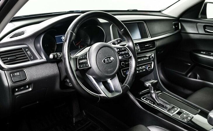 Kia Optima - Фото 9