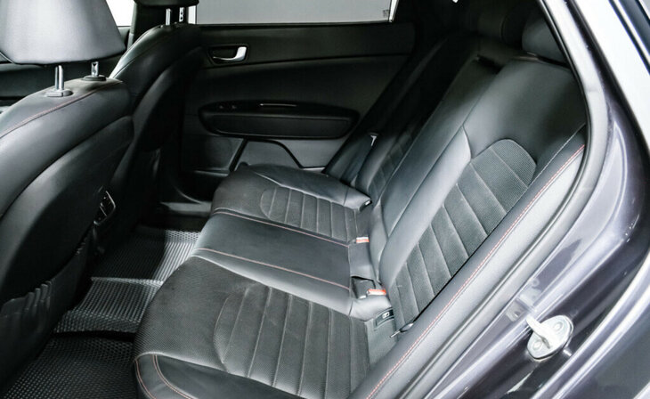 Kia Optima - Фото 14