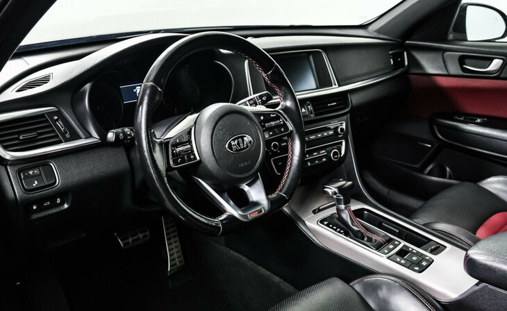 Kia Optima - Фото 9