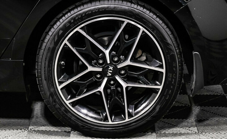 Kia Optima - Фото 6