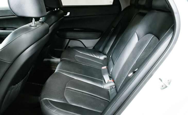 Kia Optima - Фото 14