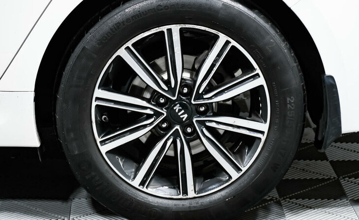 Kia Optima - Фото 7