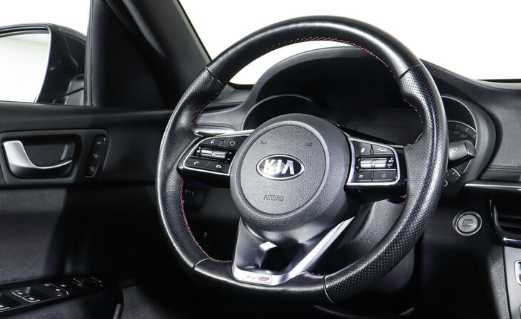 Kia Optima - Фото 12