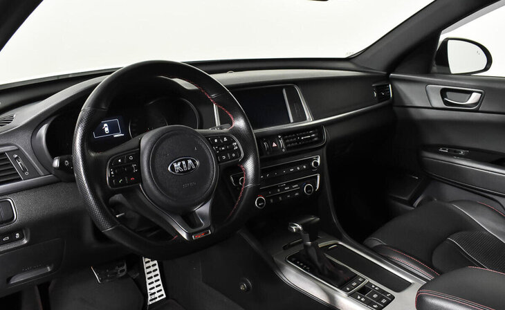 Kia Optima - Фото 10