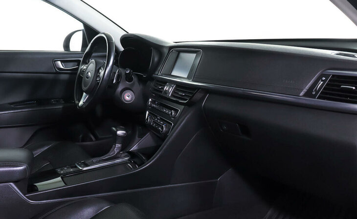 Kia Optima - Фото 8