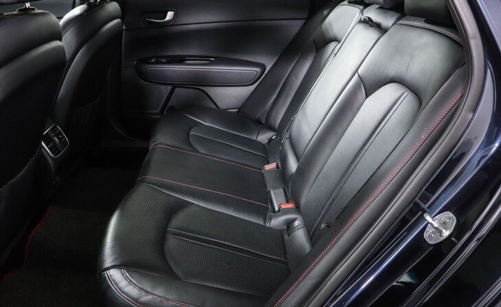 Kia Optima - Фото 10