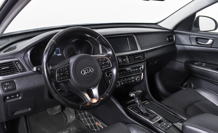 Kia Optima - Фото 10