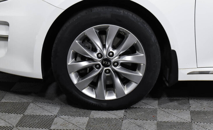 Kia Optima - Фото 7