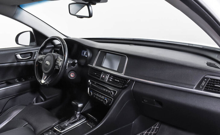 Kia Optima - Фото 8
