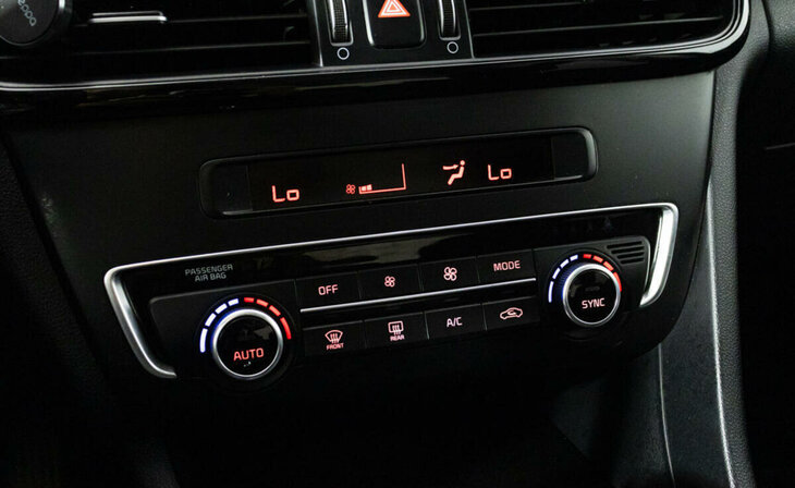 Kia Optima - Фото 9