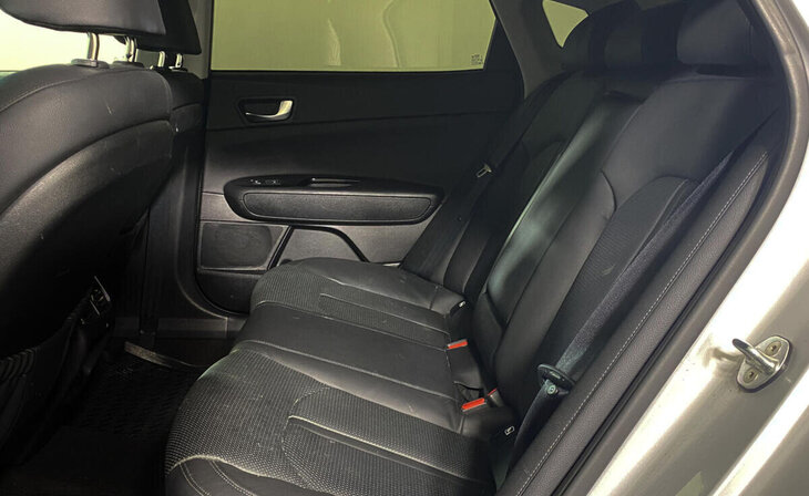 Kia Optima - Фото 10