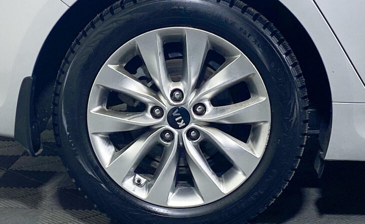 Kia Optima - Фото 4