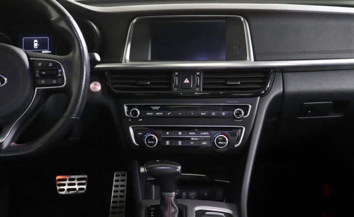 Kia Optima - Фото 8