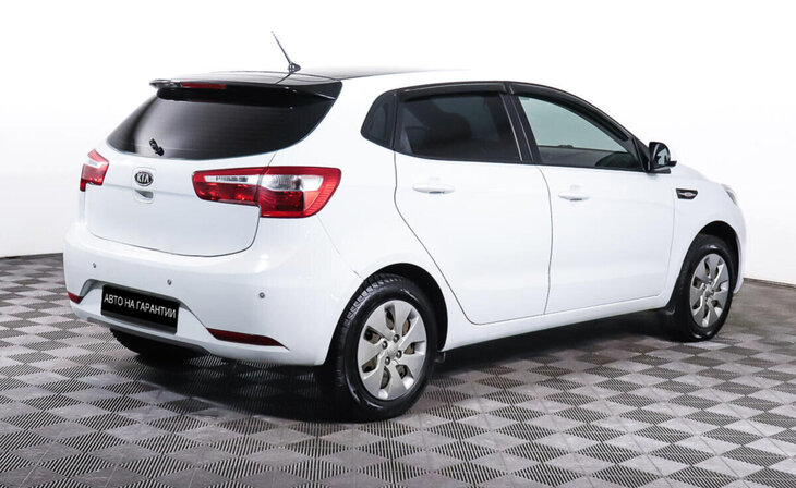 Kia Rio - Фото 4