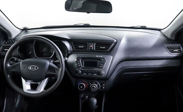 Kia Rio - Фото 10