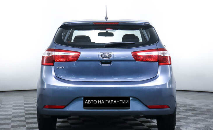 Kia Rio - Фото 5