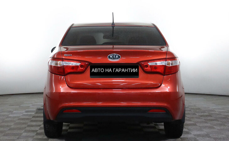 Kia Rio - Фото 4