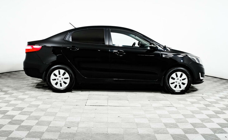 Kia Rio - Фото 3