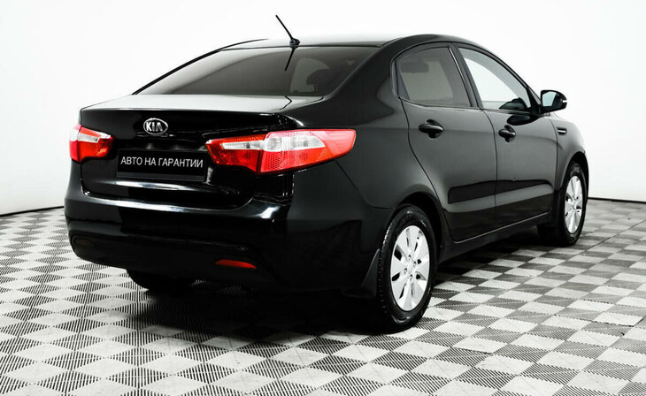 Kia Rio - Фото 4