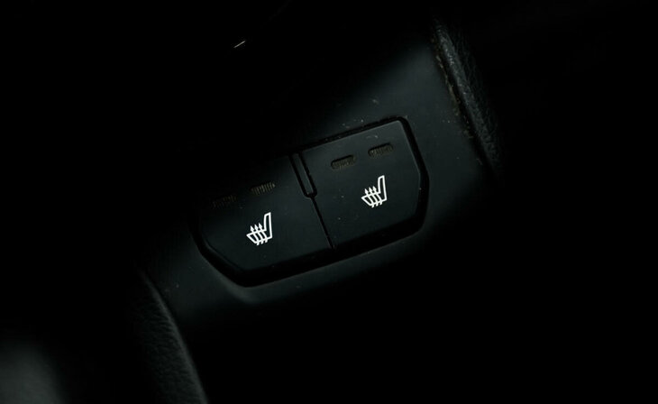 Kia Rio - Фото 10