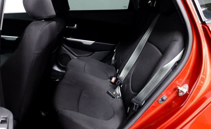 Kia Rio - Фото 9