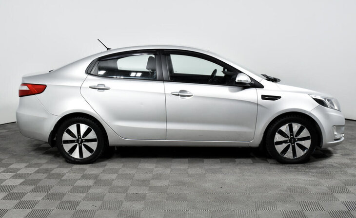 Kia Rio - Фото 3