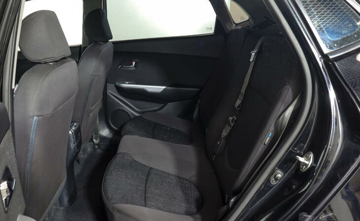 Kia Rio - Фото 10