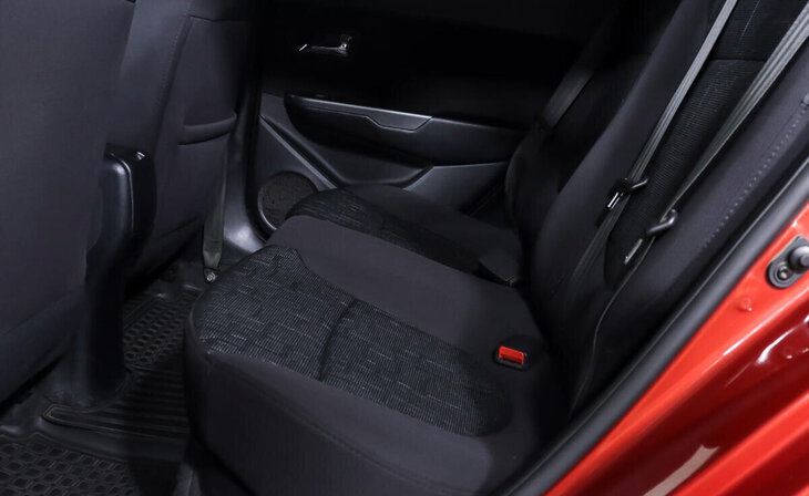 Kia Rio - Фото 15