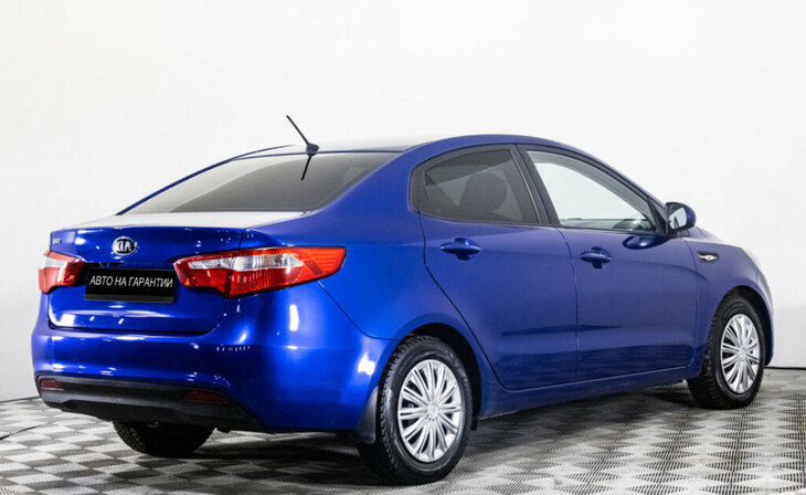 Kia Rio - Фото 4