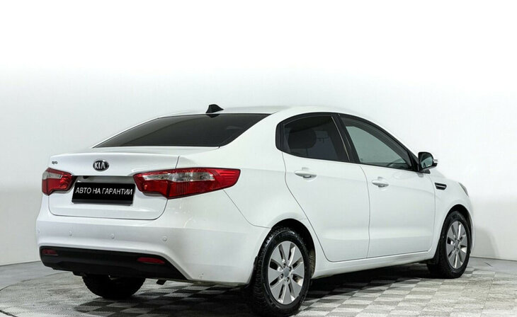 Kia Rio - Фото 4