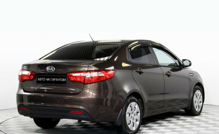 Kia Rio - Фото 4