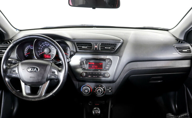 Kia Rio - Фото 7