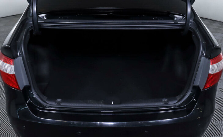 Kia Rio - Фото 14