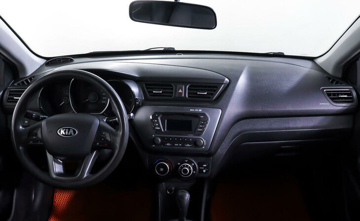 Kia Rio - Фото 8