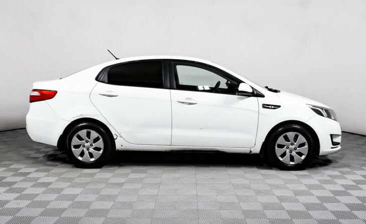 Kia Rio - Фото 3