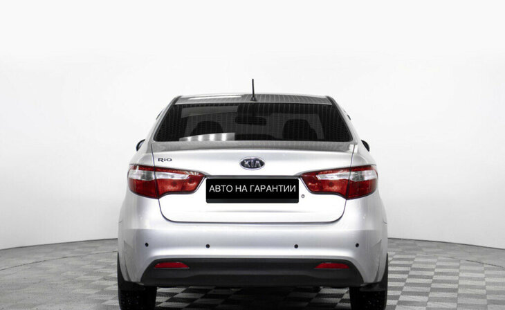 Kia Rio - Фото 3