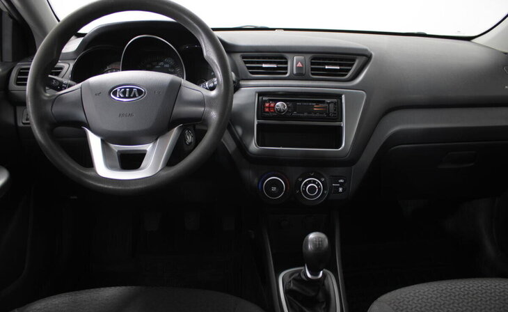 Kia Rio - Фото 5