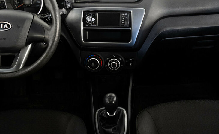 Kia Rio - Фото 7