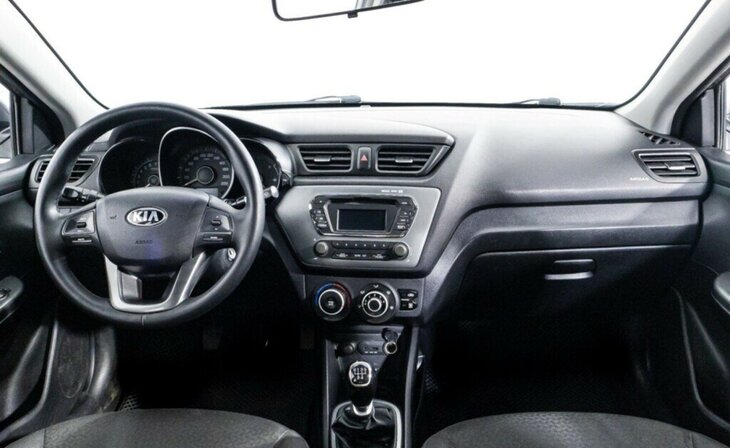Kia Rio - Фото 5