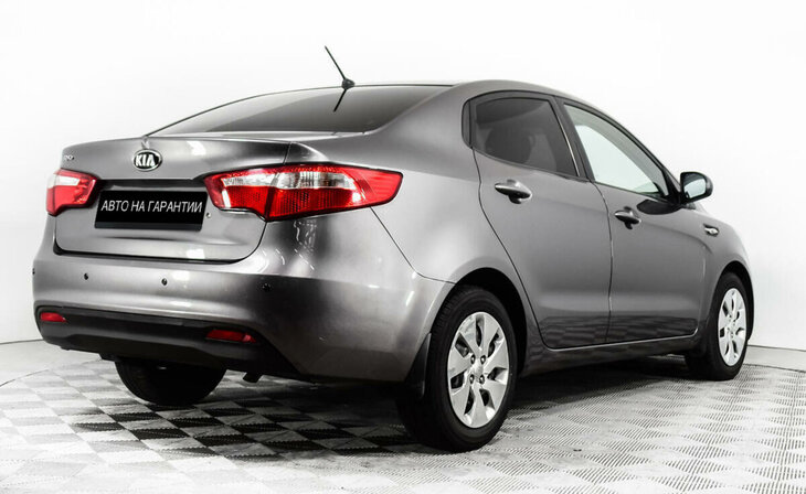 Kia Rio - Фото 4